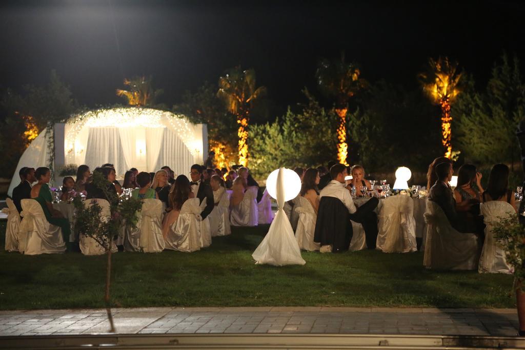 Konvoy Hotel & The Country Club Seferihisar Exterior foto