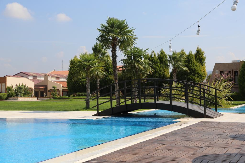 Konvoy Hotel & The Country Club Seferihisar Exterior foto